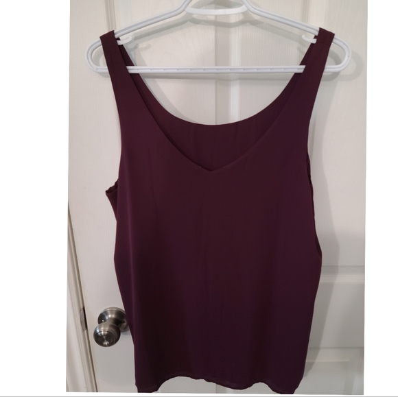 Beautiful plum reversible Women's tank. - Picture 2 of 2